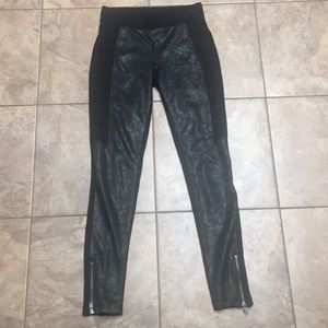 Jessica Simpson Workout Leggings